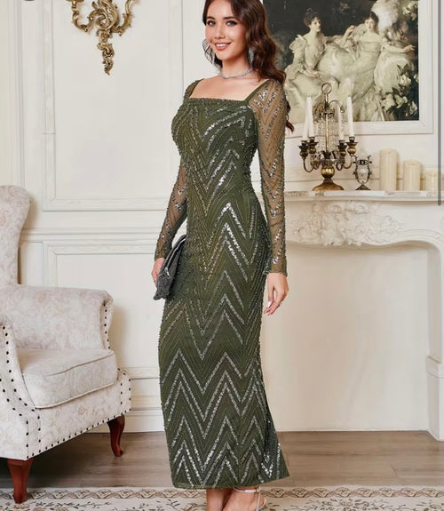 Elegant
Romantic Sexy Slim-Fit Women's Green Bridal Long Sleeve Floor-Length Sequin Evening Gown, Party Dress, Wedding Guest Dress. The Fitted Style Runs Small; We Recommend